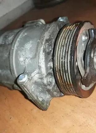 Компрессор кондиционера 1k0820859f passat b6 2.0tdi 5