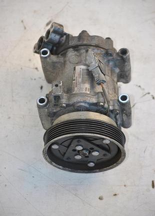 Компресор кондиціонера renault 8200651251_a