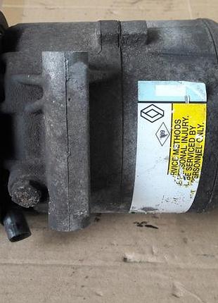 Компресор кондиціонера renault megane scenic ii 1.9 dci