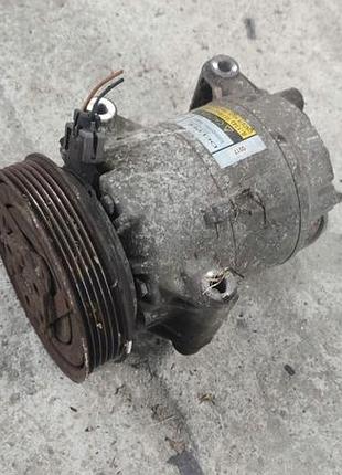 Компресор кондиціонера renault megane scenic 8200316164