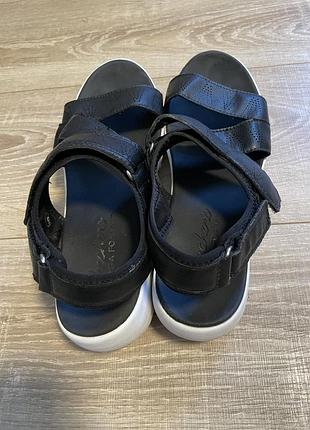 Босоніжки жіночі skechers 3