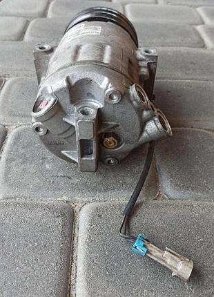 Компресор кондиціонера opel astra h 3
