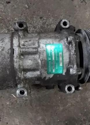 Компресор кондиціонера laguna 1.9 dci 7700111289