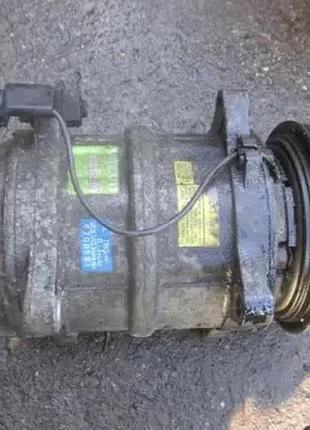 Компрессор кондиционера volvo v40 s40 8708581