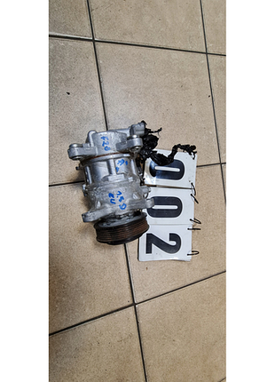 Компресор кондиціонера bmw f20 f21
