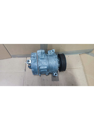 Компресор кондиціонера vw golf v plus 5