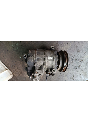 Компресор кондиціонера vw passat b5 1.9 8d0260805j