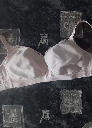 Новый комфортный бюстгальтер без костей р. 36/dd 80/dd
