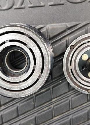 Компресор кондиціонера муфта компресора volvo v50 2.5 t5