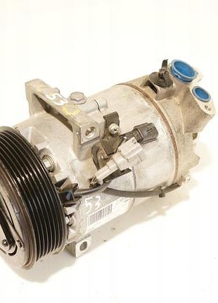 Компресор кондиціонера renault clio captur tce 926000734r