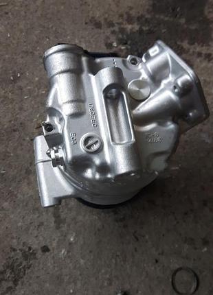 Компресор кондиціонера renault megane iv 2