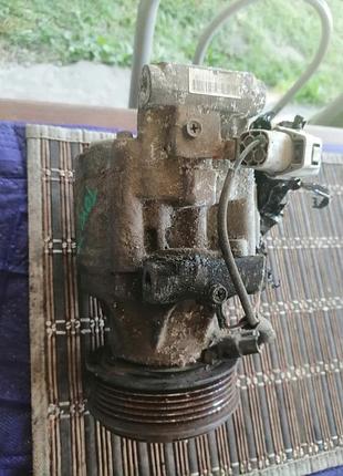 Компресор кондиціонера toyota corolla verso 447220-6361