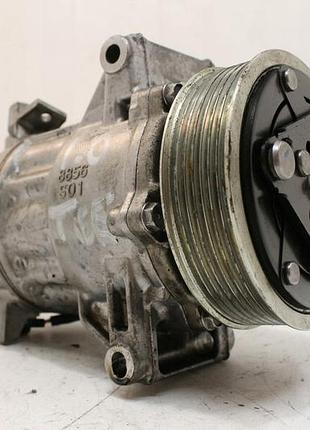 Компресор кондиціонера 926005450r renault 1.0 tce