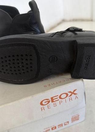 Дитячі шкіряні черевики чорні, нові демісезонні geox 3