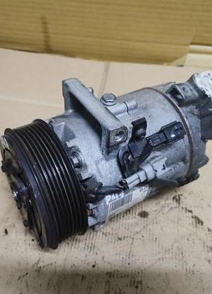 Компресор кондиціонера renault captur i 926000734r