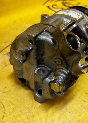 Компресор кондиціонера jaguar lr 2.0d 204dta 6
