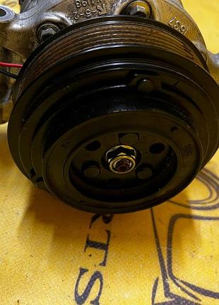 Компресор кондиціонера jaguar lr 2.0d 204dta 8