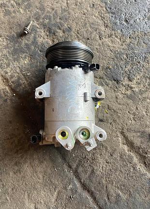 Компресор кондиціонера ford 1.5 ecoobost m8