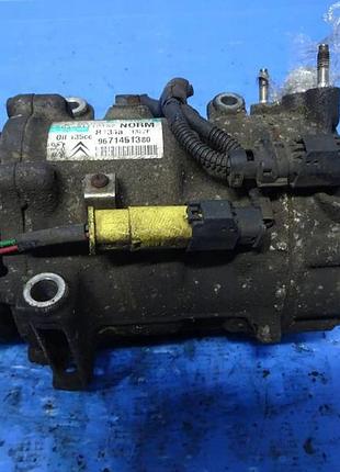 Компресор кондиціонера peugeot 5008 9671451380