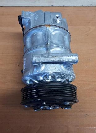 Компресор кондиціонера renault megane iv tce 926003404r