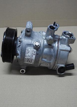 Компресор кондиціонера vw audi skoda 5k0820803c