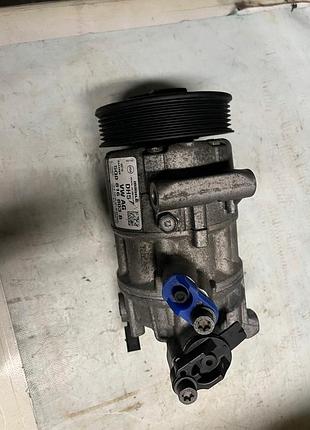 Компресор кондиціонера volkswagen golf viii jetta iv 5g0