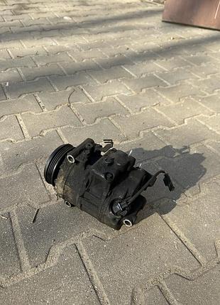 Компресор кондиціонера bmw e60 m57d25