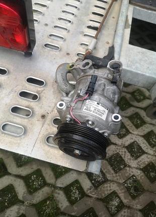 Компресор кондиціонера 39034463 opel 3