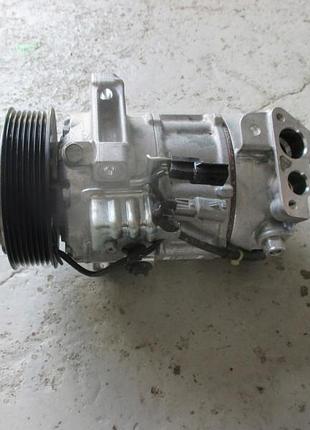 Компресор кондиціонера renault nissan 1.6 dci 926004ca3a