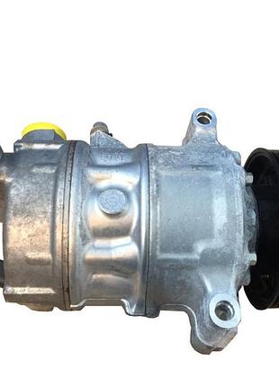 Компресор кондиціонера volkswagen passat b8 5q0820803e 2tkm