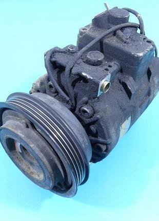 Компресор кондиціонера vw passat b5 8d0260808