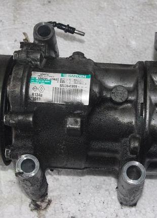 Компресор кондиціонера sandero i 1.2 8200840899