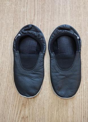 Якісні м'які шкіряні чешки domyos