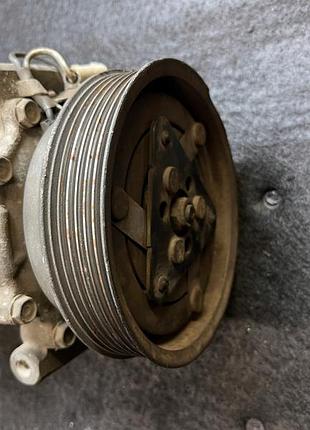 Компресор кондиціонера renault 1.5 dci 8200315744 5