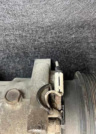Компресор кондиціонера renault 1.5 dci 8200315744 6