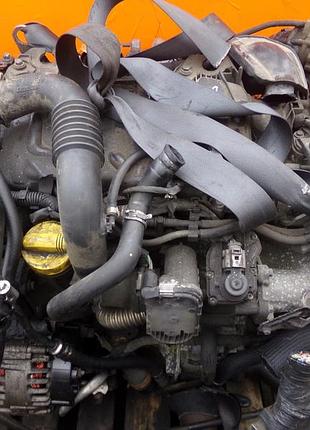 Компресор кондиціонера renault vivaro trafic 2.0 dci 09 114 hp m9r780 8200454172