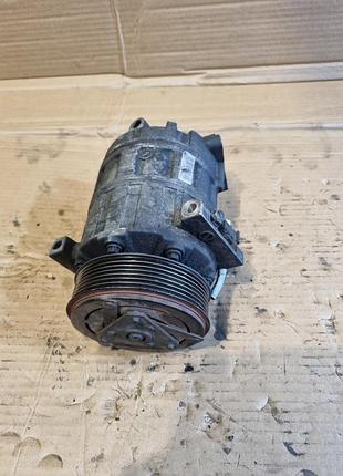 Компрессор кондиционера renault compressor ac 8200561276-b 8
