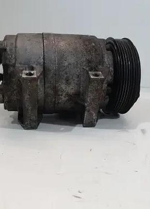 Компрессор кондиционера 8684287 volvo s60 v70 s80 7