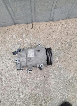 Компресор кондиціонера vw seat skoda 5k0820803a