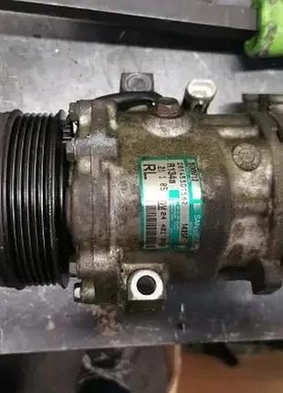 Компрессор кондиционера meriva a 24421842