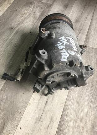 Компрессор кондиционера fomoco av11-19d629-ac 2