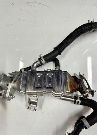Компресор кондиціонера toyota кулер corolla auris 1.8 hybr 25601-37020-f