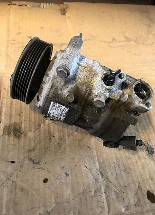 Компресор кондиціонера vw t5 t6 2.0tdi 7e0 820 803