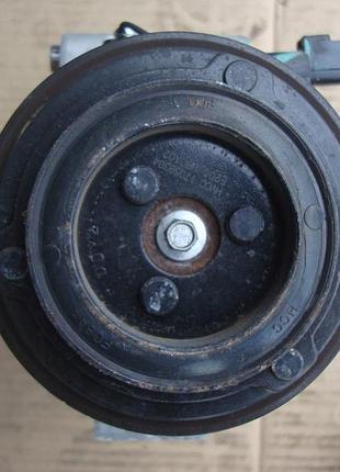 Компресор кондиціонера mazda 3 iii bm 2.0 b 5