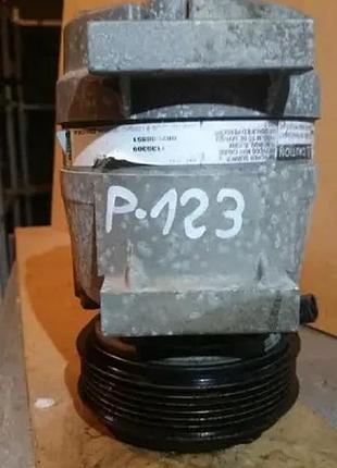 Компрессор кондиционера renault 1,9 dci pompa klimy 1135309 sprężarka