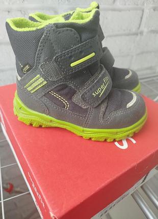 Зимние ботинки superfit 2