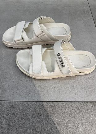 Шльопанці босоніжки guess 3