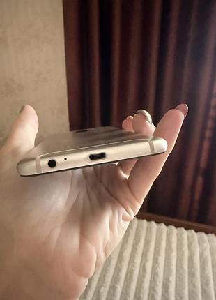 Самсунг galaxya6+ 2018року 6