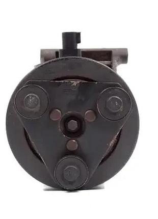 Компресор кондиціонера ford focus mk2 1.4 1.6 16v 4