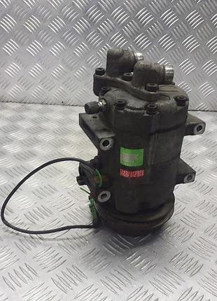 Компрессор кондиционера audi 80 b4 1.6 4a0260805aee